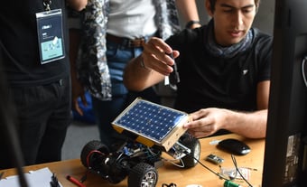 Triff CELUS auf dem Slash Hackathon 2022